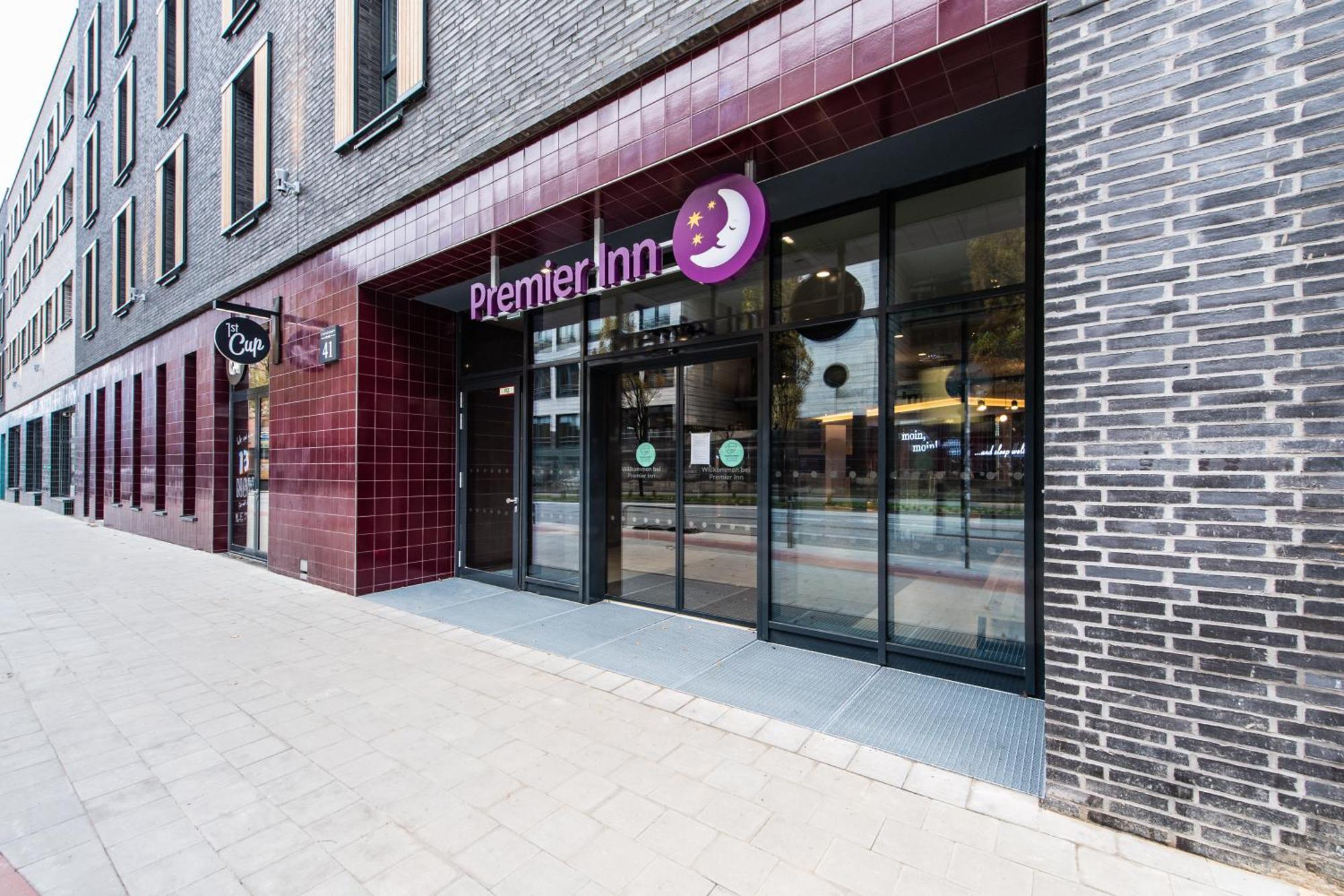 Premier Inn Hamburg St. Pauli ภายนอก รูปภาพ